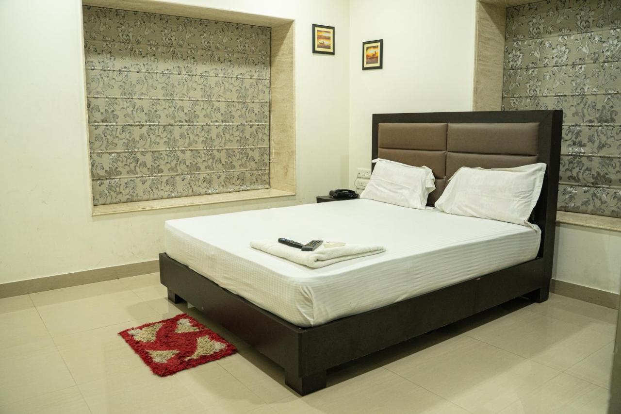 Nk7 Guest House Calcutta  Esterno foto