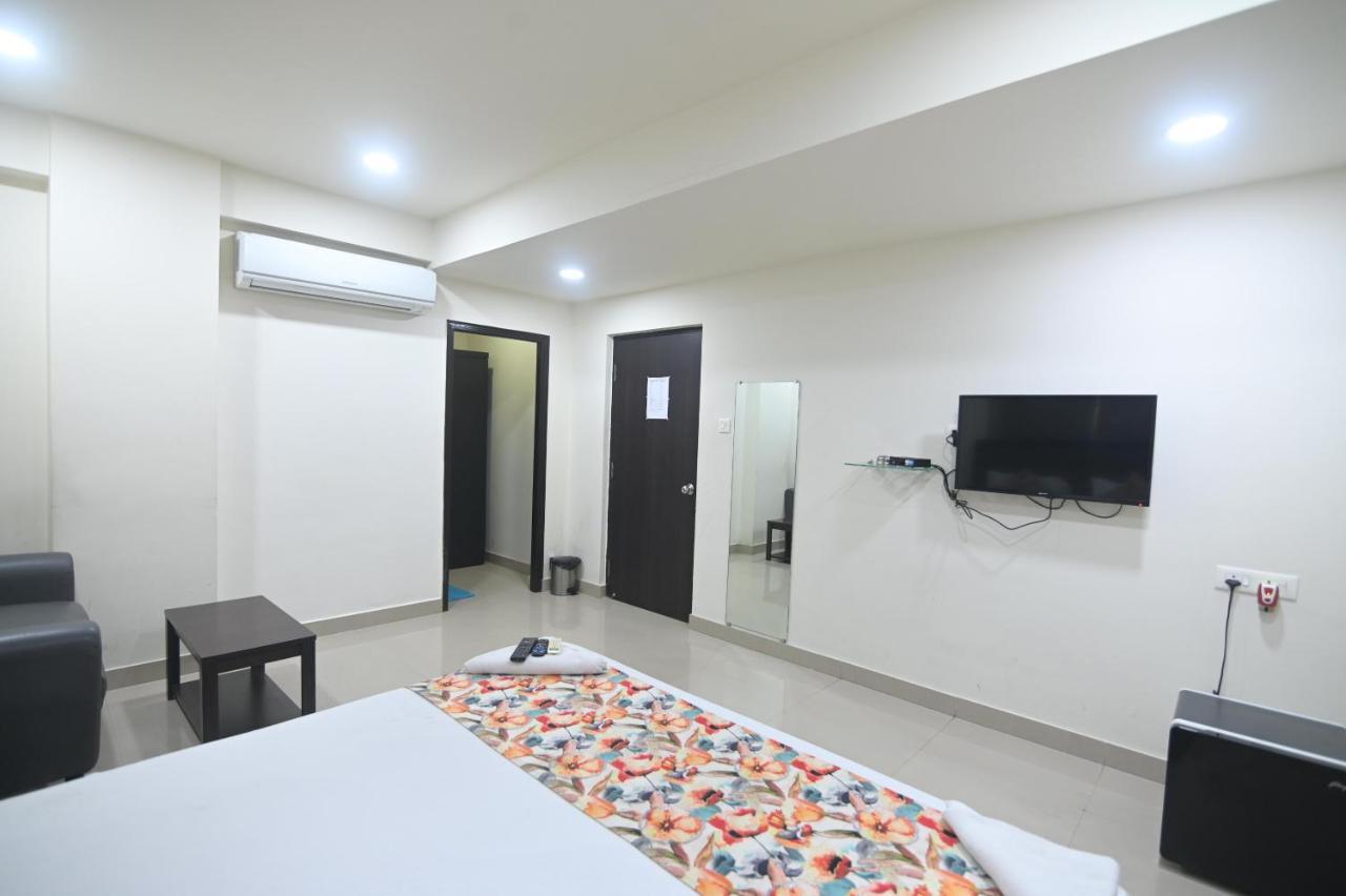 Nk7 Guest House Calcutta  Esterno foto
