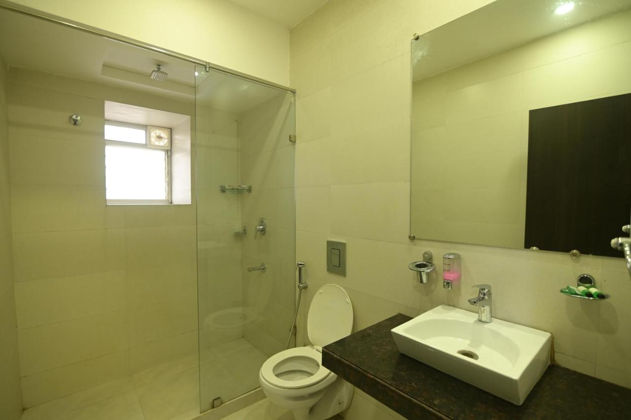 Nk7 Guest House Calcutta  Esterno foto