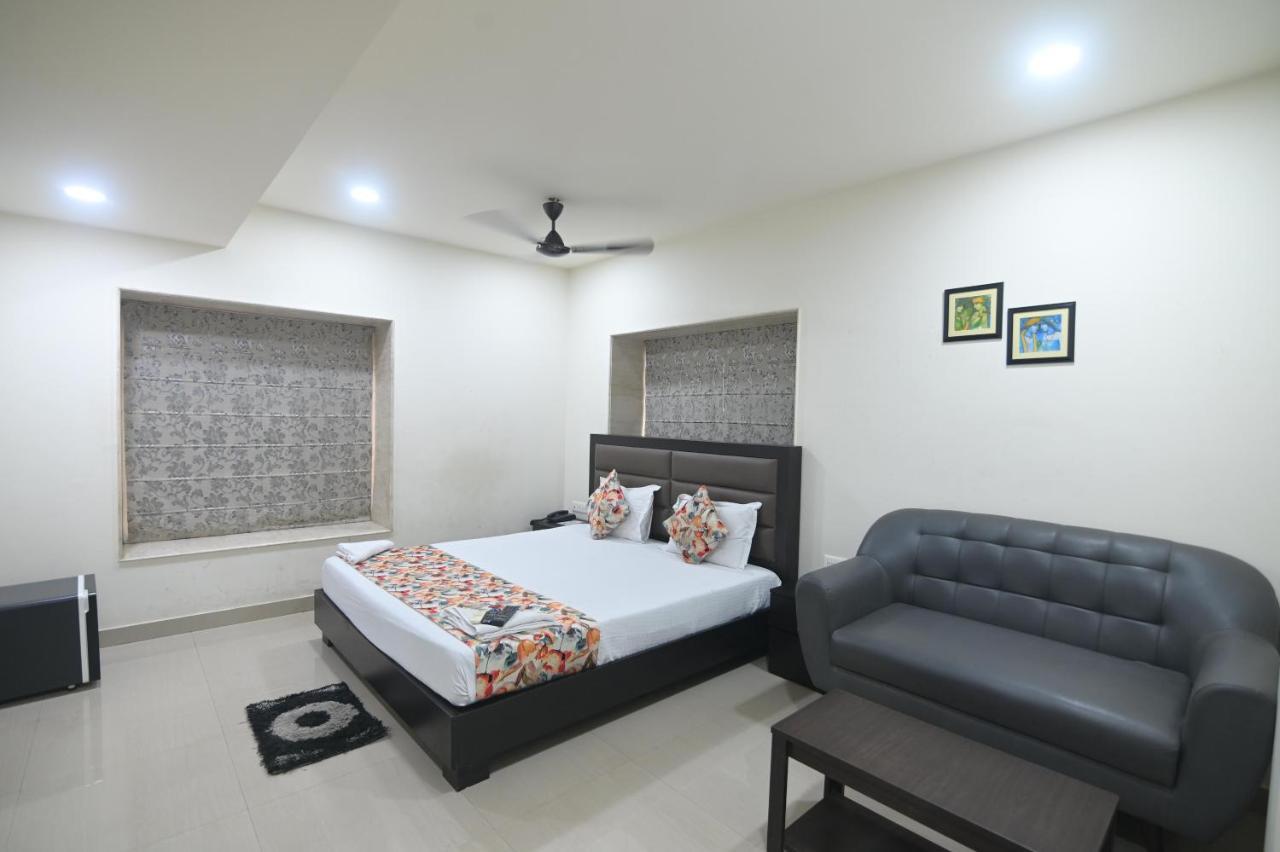 Nk7 Guest House Calcutta  Esterno foto