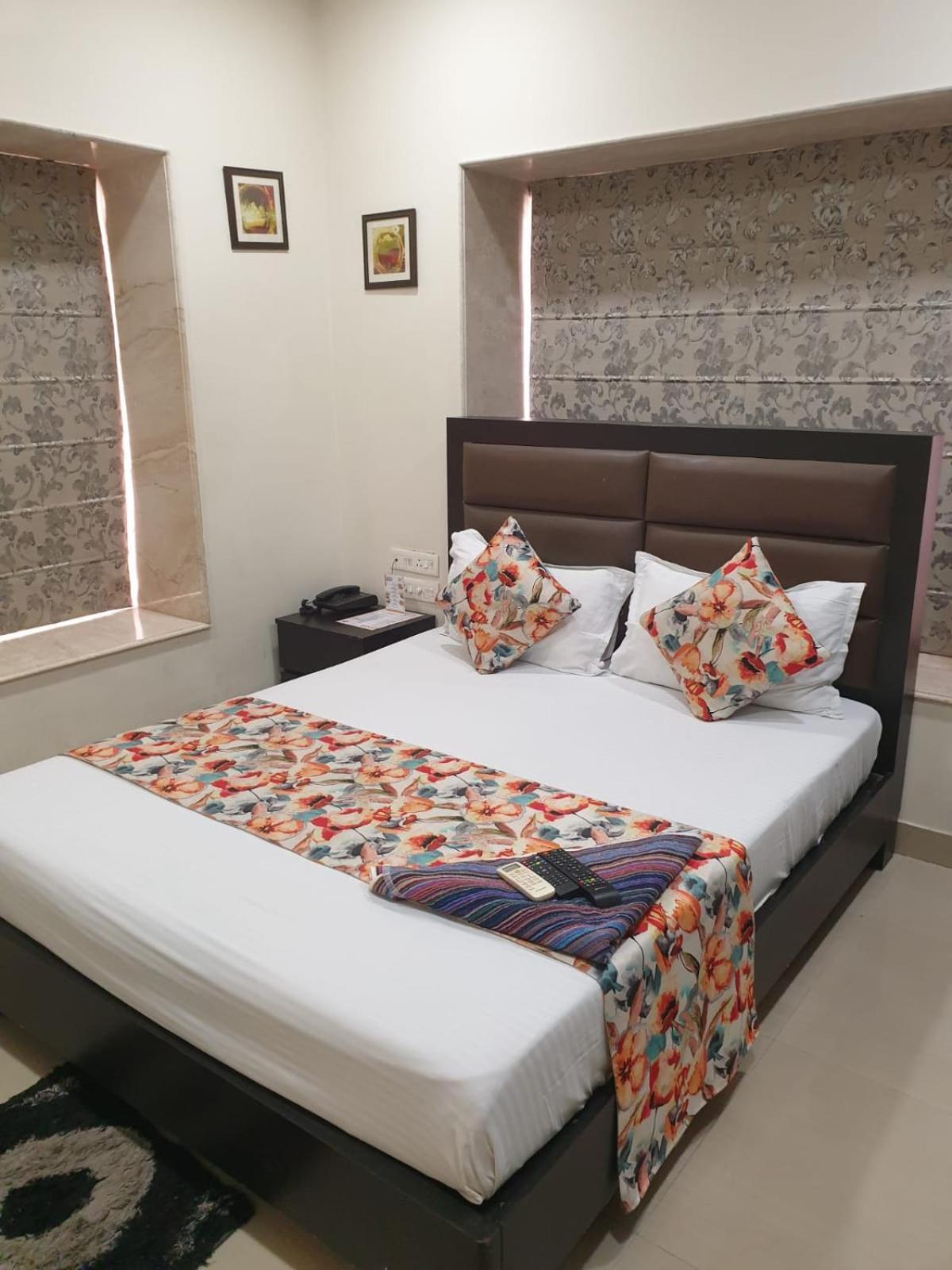 Nk7 Guest House Calcutta  Esterno foto